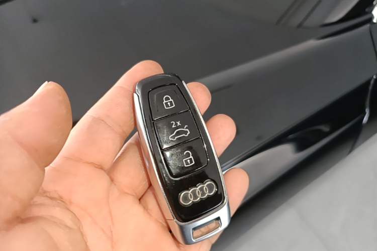 Used Audi A8 2019 Plus A8L 50 TFSI quattro Luxury Model Interior 1