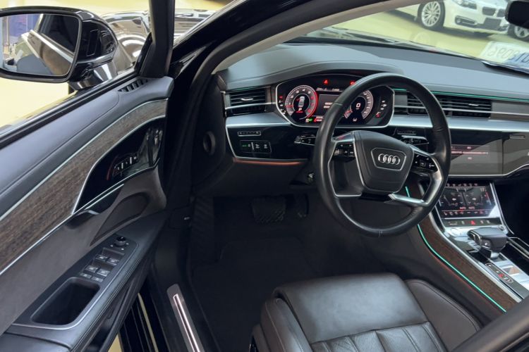 Used Audi A8 2019 A8L 55 TFSI quattro Prestige Edition Interior 2