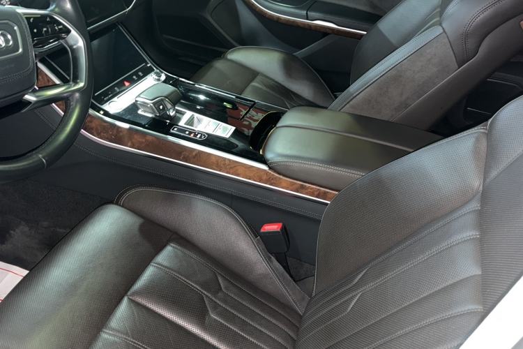 Used Audi A8 2019 Plus A8L 55 TFSI quattro Luxury Model Interior 2