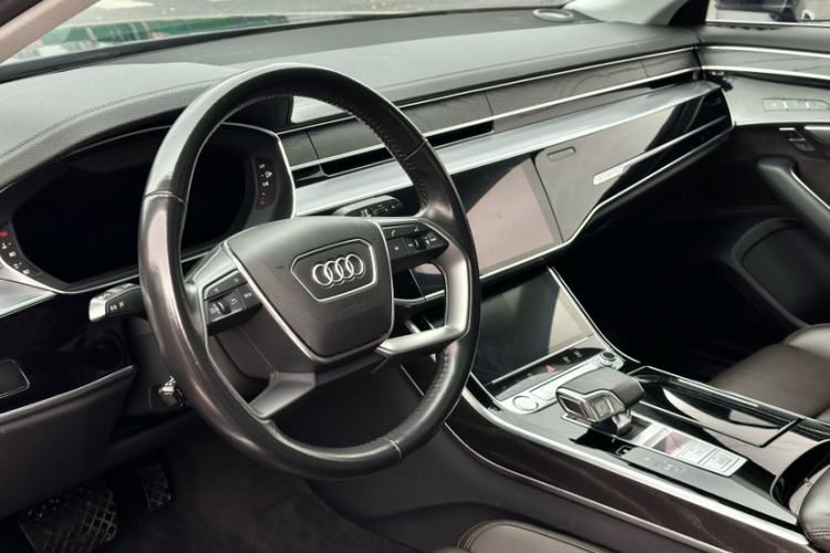 Used Audi A8 2019 Facelifted Plus A8L 50 TFSI quattro Comfort Version Interior 3