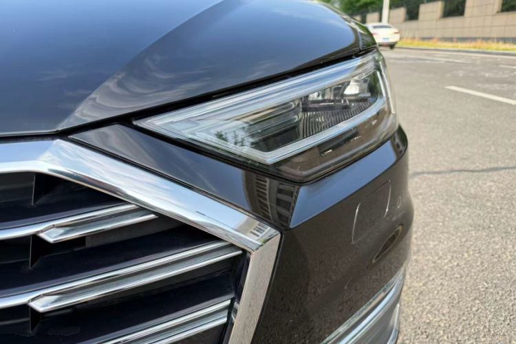 Used Audi A8 2019 Plus A8L 50 TFSI quattro Comfort Model Interior 4