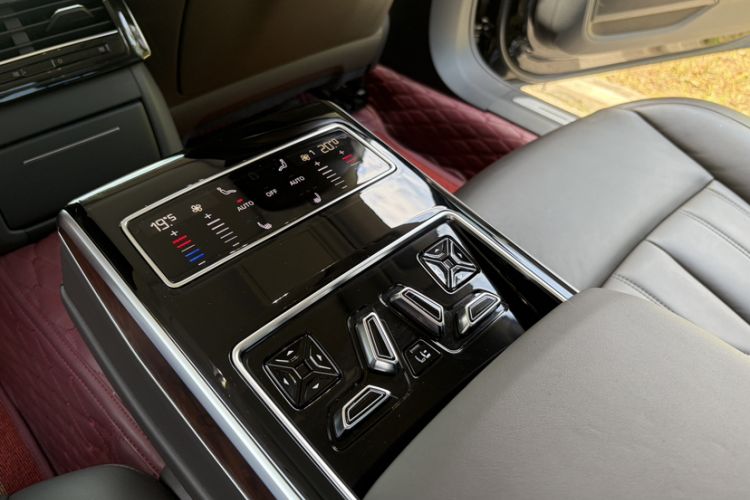 Used Audi A8 2019 Plus A8L 50 TFSI quattro Comfort Model Interior 4