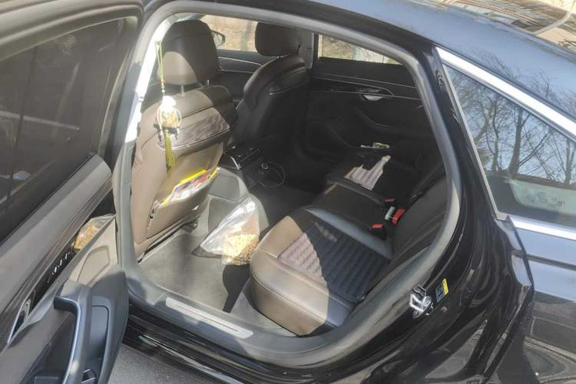 Used Audi A8 2019 Facelifted Plus A8L 50 TFSI quattro Comfort Version Interior 4