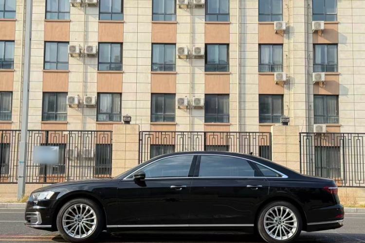 Used Audi A8 2019 Plus A8L 50 TFSI quattro Comfort Model Interior 5