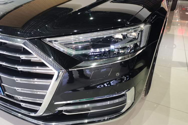 Used Audi A8 2019 Facelifted Plus A8L 50 TFSI quattro Comfort Version Left Front Headlight