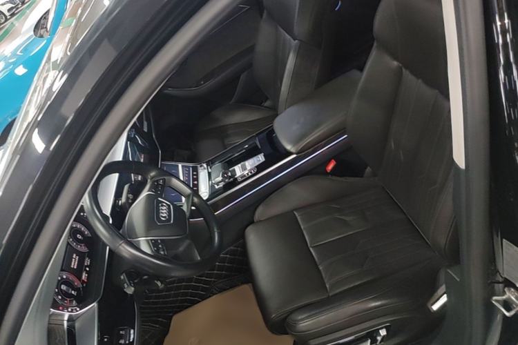 Used Audi A8 2019 Facelifted Plus A8L 50 TFSI quattro Comfort Version Left Front Seat