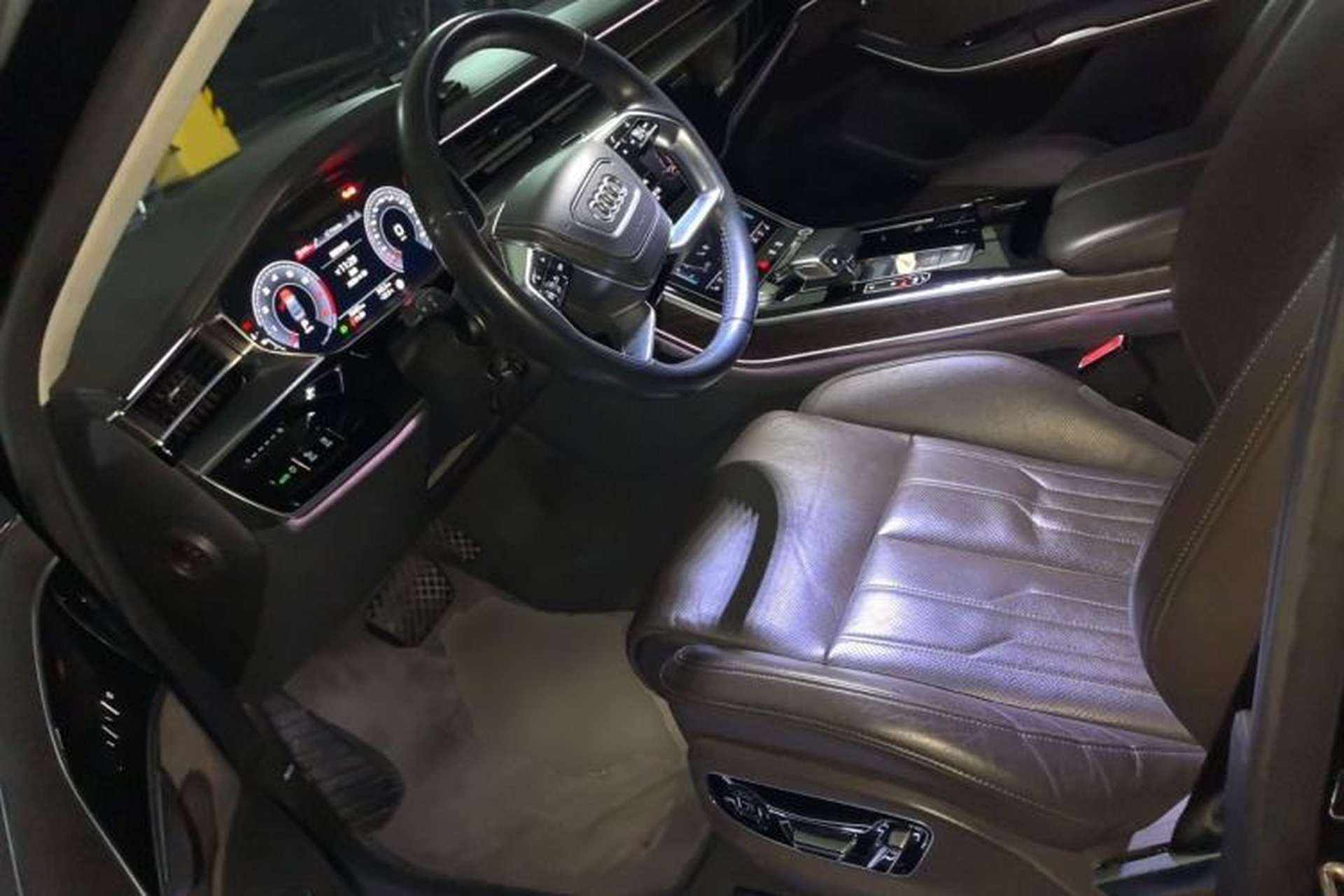 Used Audi A8 2019 Plus A8L 55 TFSI quattro Prestige Edition Left Front Seat