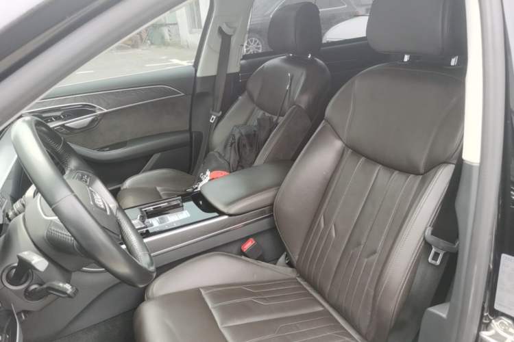 Used Audi A8 2019 Facelifted Plus A8L 50 TFSI quattro Comfort Version Left Front Seat