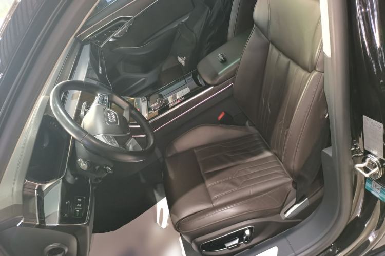 Used Audi A8 2019 Facelifted Plus A8L 50 TFSI quattro Comfort Version Left Front Seat