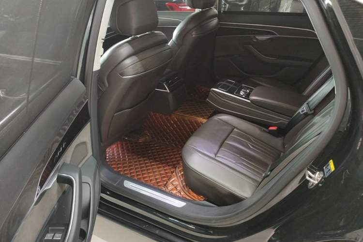 Used Audi A8 2019 Facelifted Plus A8L 50 TFSI quattro Comfort Version Left Rear Seat
