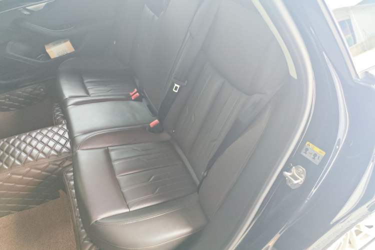Used Audi A8 2019 A8L 50 TFSI quattro Comfort Model Left Rear Seat