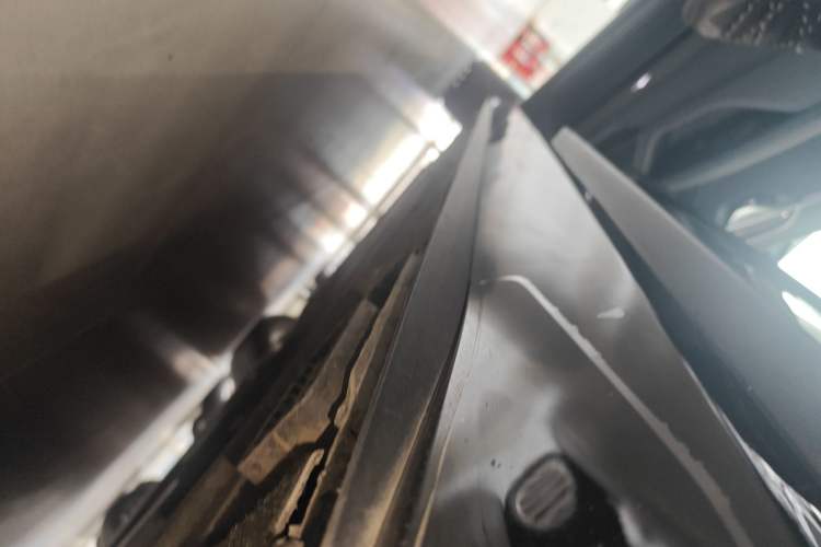 Used Audi A8 2019 A8L 50 TFSI quattro Comfort Model Left Side Sill