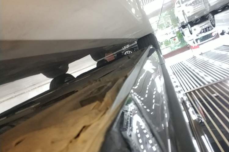 Used Audi A8 2019 Plus A8L 50 TFSI quattro Comfort Model Left Side Sill