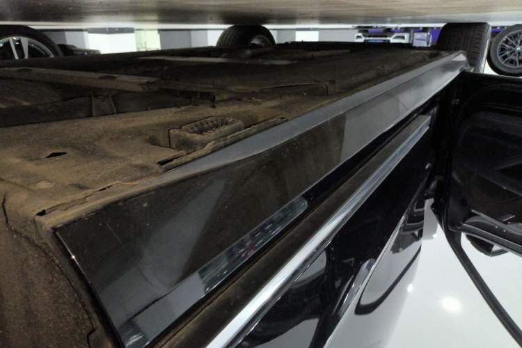 Used Audi A8 2019 Plus A8L 50 TFSI quattro Comfort Model Left Side Sill