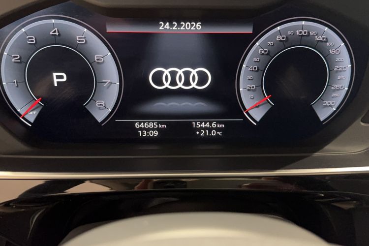 Used Audi A8 2019 Plus A8L 50 TFSI quattro Luxury Model Odometer Close Up