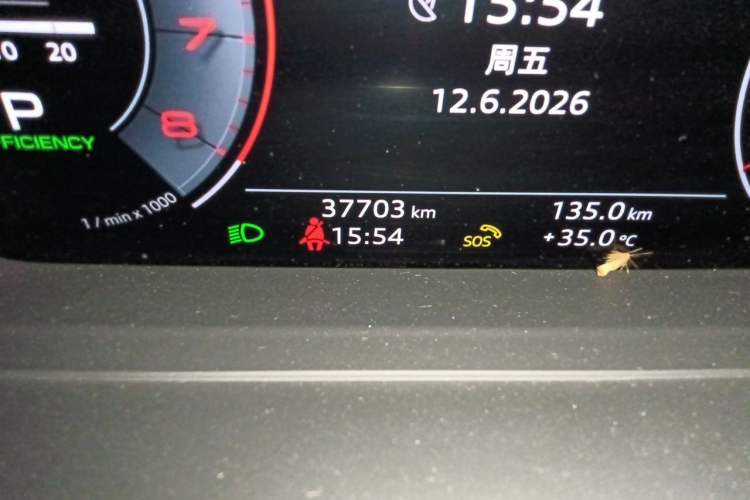 Used Audi A8 2019 Facelifted Plus A8L 50 TFSI quattro Comfort Version Odometer Close Up