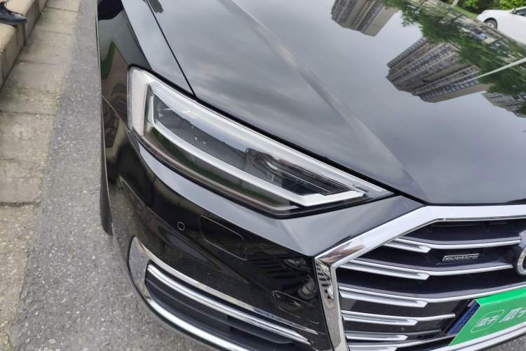 Used Audi A8 2019 Facelifted Plus A8L 50 TFSI quattro Comfort Version Right Front Headlight
