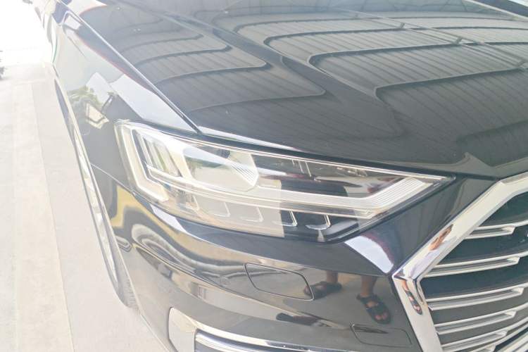 Used Audi A8 2019 A8L 50 TFSI quattro Comfort Model Right Front Headlight