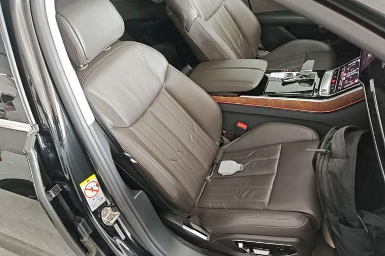 Used Audi A8 2019 Plus A8L 50 TFSI quattro Comfort Model Right Front Seat
