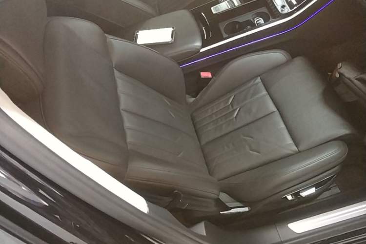 Used Audi A8 2019 Plus A8L 50 TFSI quattro Comfort Model Right Front Seat