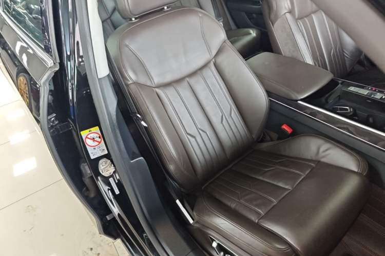 Used Audi A8 2019 Plus A8L 50 TFSI quattro Comfort Model Right Front Seat