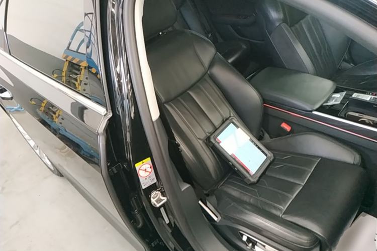 Used Audi A8 2019 Plus A8L 50 TFSI quattro Comfort Model Right Front Seat
