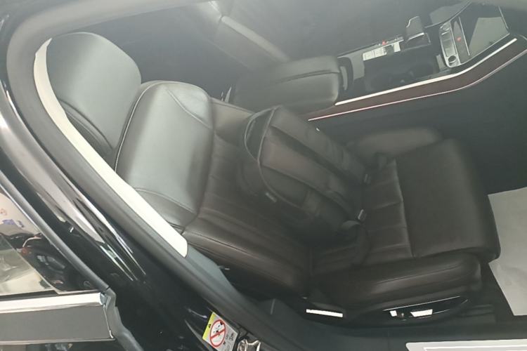 Used Audi A8 2019 Plus A8L 50 TFSI quattro Luxury Model Right Front Seat