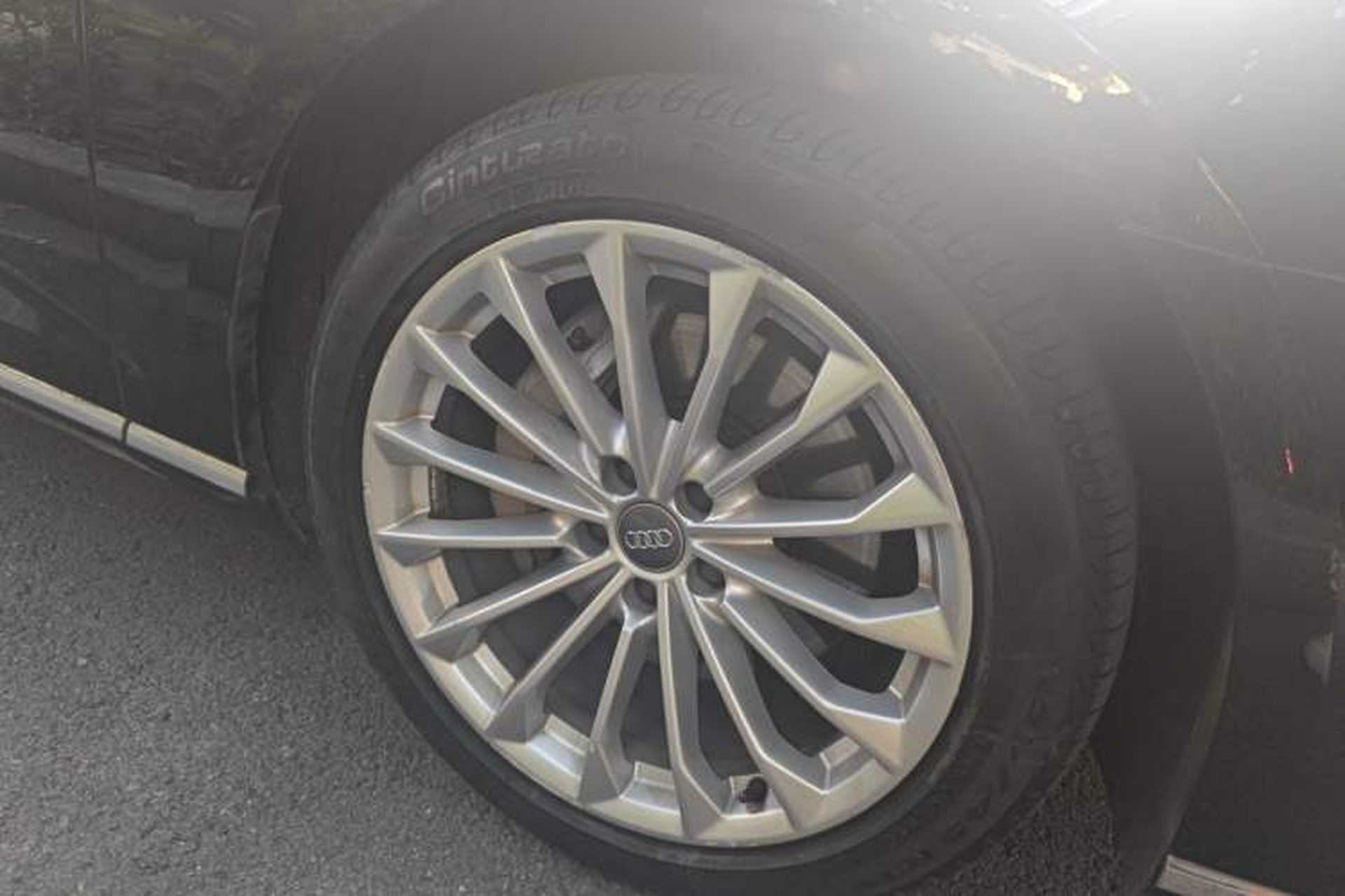 Used Audi A8 2019 Plus A8L 50 TFSI quattro Comfort Model Right Front Wheel Hub