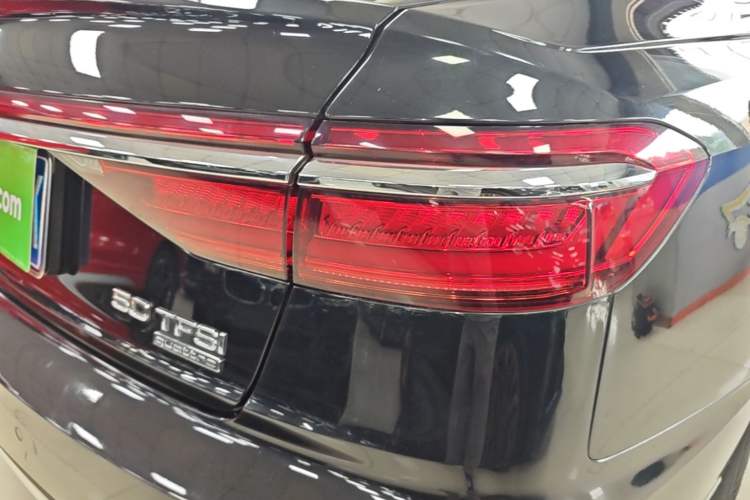 Used Audi A8 2019 Plus A8L 50 TFSI quattro Comfort Model Right Rear Taillight