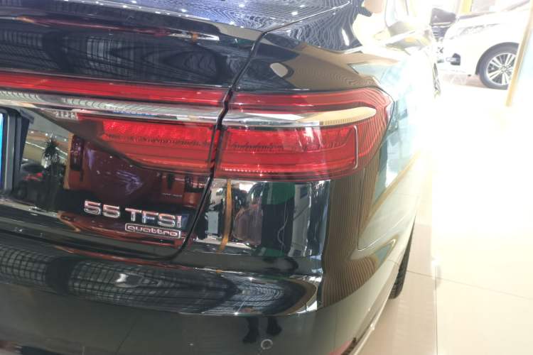 Used Audi A8 2019 Facelifted Plus A8L 50 TFSI quattro Comfort Version Right Rear Taillight