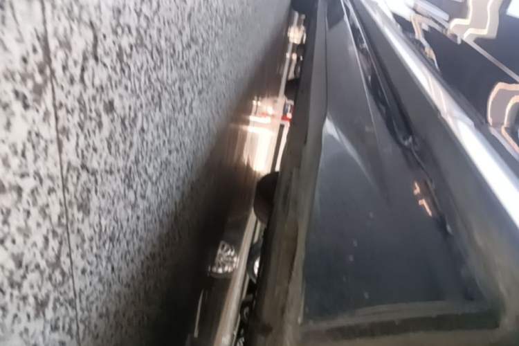 Used Audi A8 2019 Plus A8L 50 TFSI quattro Comfort Model Right Side Sill