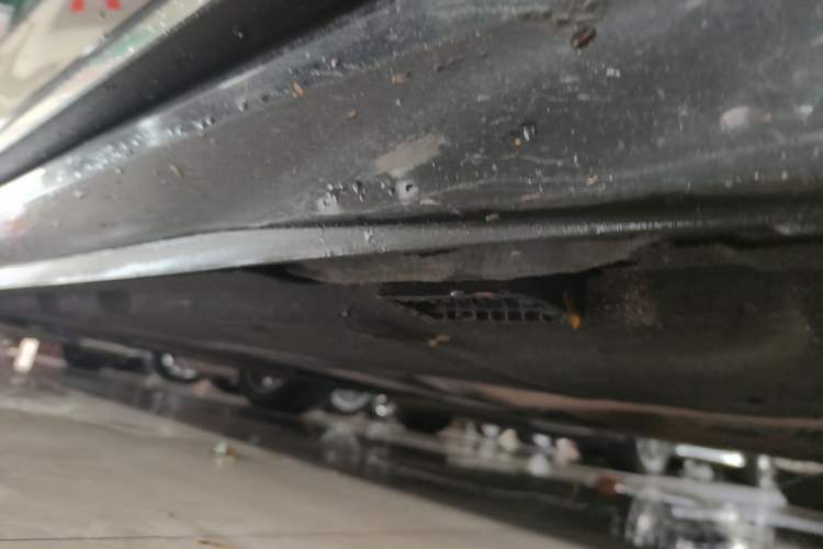 Used Audi A8 2019 Plus A8L 50 TFSI quattro Comfort Model Right Side Sill