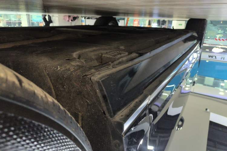 Used Audi A8 2019 Plus A8L 50 TFSI quattro Comfort Model Right Side Sill