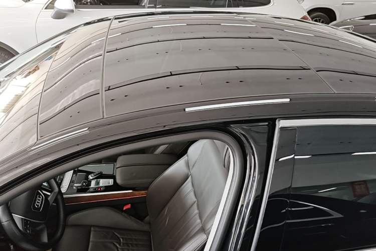 Used Audi A8 2019 Plus A8L 50 TFSI quattro Comfort Model Roof