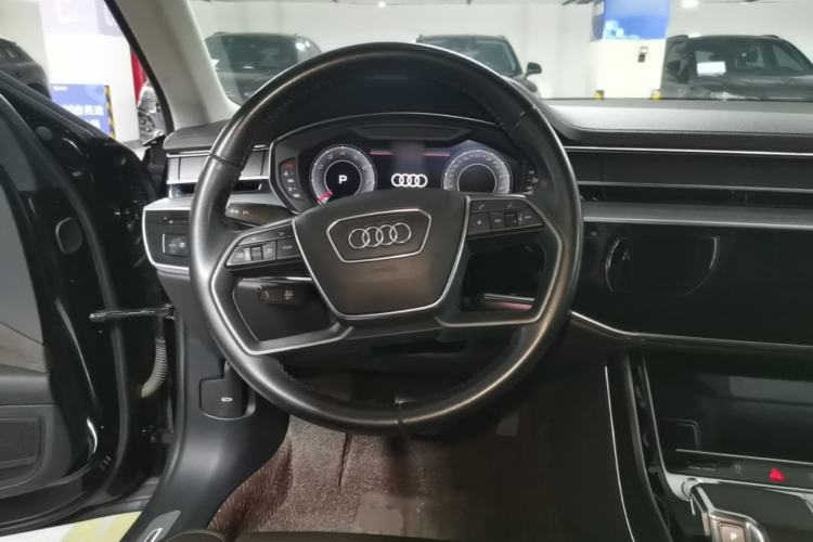 Used Audi A8 2019 Facelifted Plus A8L 50 TFSI quattro Comfort Version Steering Wheel