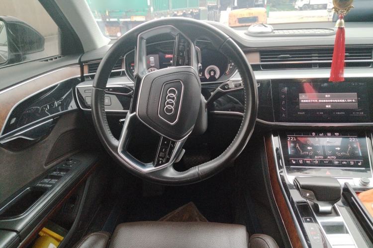 Used Audi A8 2019 A8L 50 TFSI quattro Luxury Model Steering Wheel