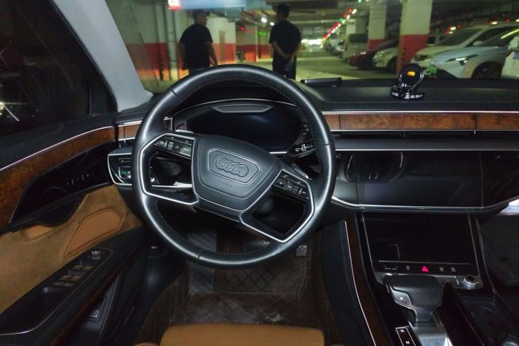 Used Audi A8 2019 Facelifted Plus A8L 55 TFSI quattro Luxury Edition Steering Wheel