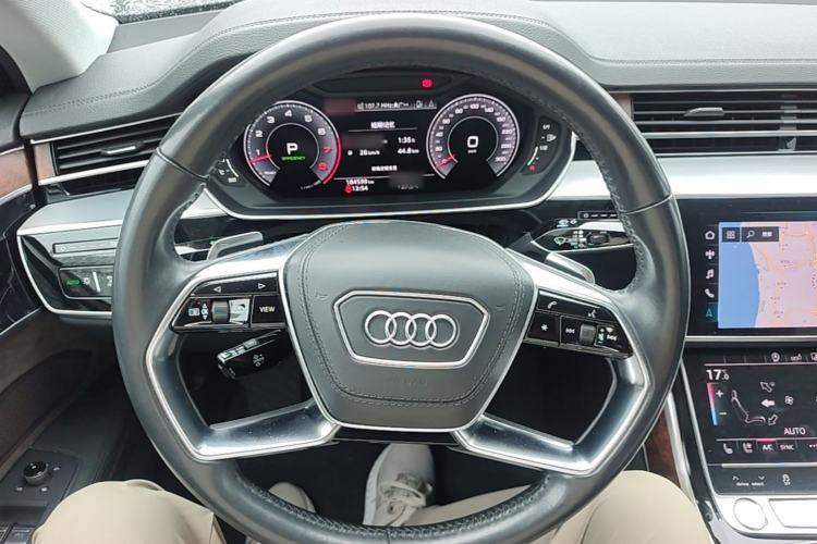 Used Audi A8 2019 Plus A8L 50 TFSI quattro Luxury Model Steering Wheel