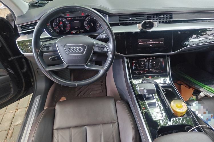 Used Audi A8 2019 Plus A8L 50 TFSI quattro Comfort Model Steering Wheel