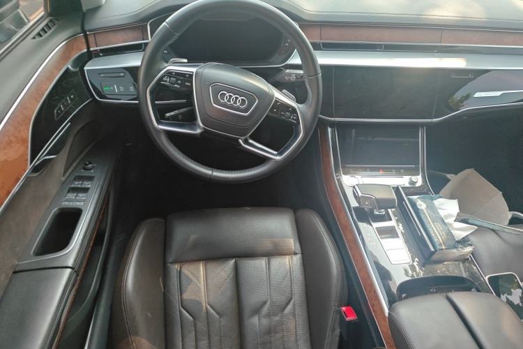 Used Audi A8 2019 Plus A8L 50 TFSI quattro Luxury Model Steering Wheel