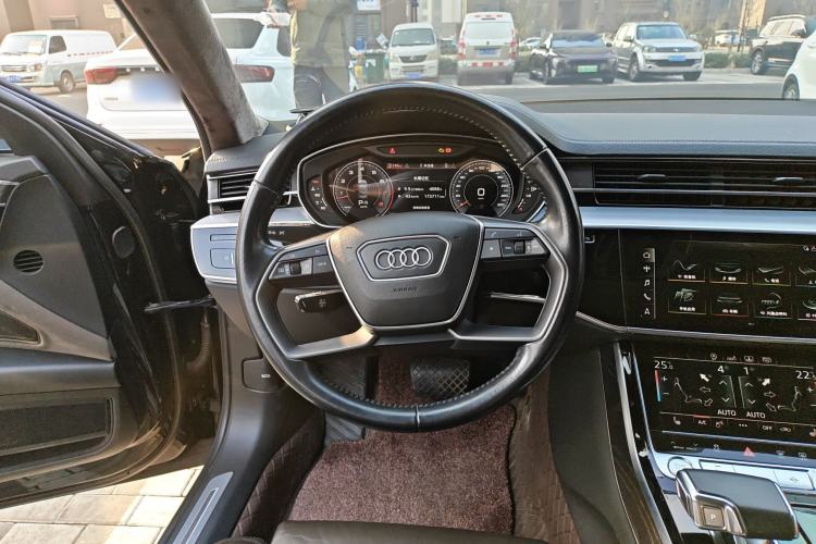 Used Audi A8 2019 Plus A8L 50 TFSI quattro Comfort Model Steering Wheel