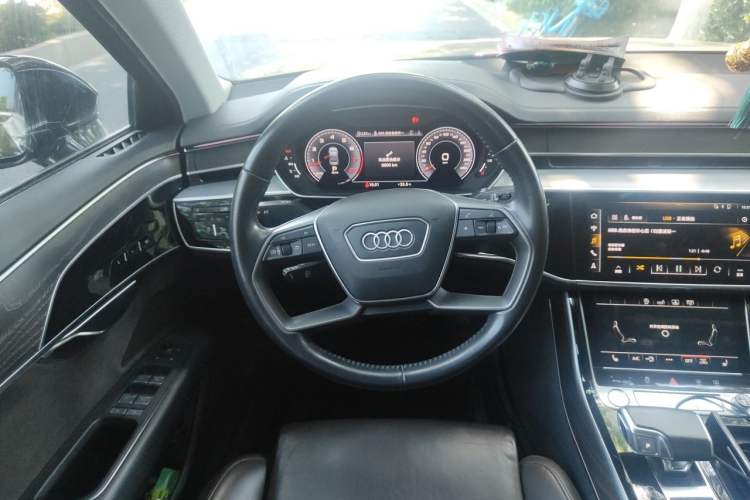 Used Audi A8 2019 Facelifted Plus A8L 50 TFSI quattro Comfort Version Steering Wheel