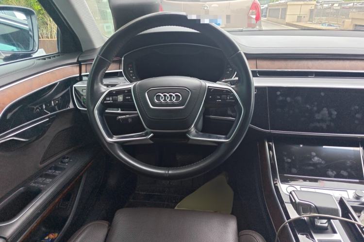 Used Audi A8 2019 Plus A8L 55 TFSI quattro Luxury Model Steering Wheel