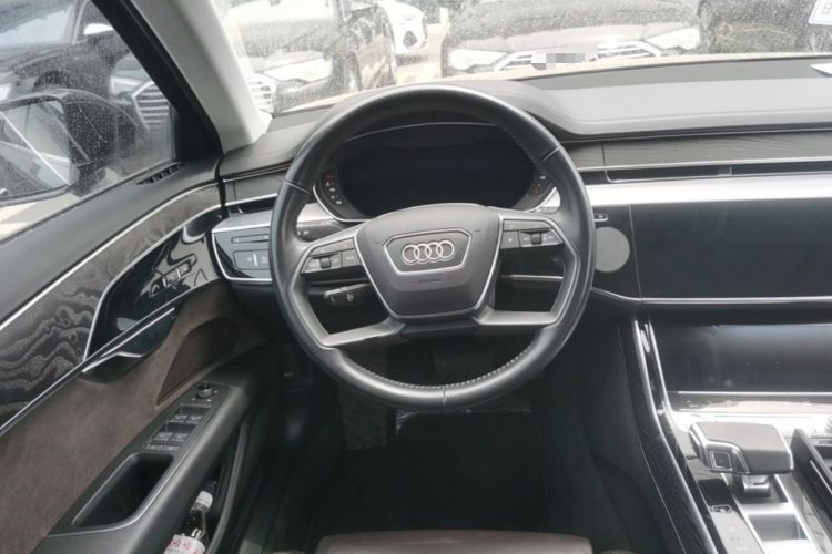 Used Audi A8 2019 Facelifted Plus A8L 50 TFSI quattro Comfort Version Steering Wheel