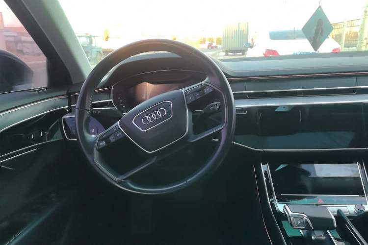 Used Audi A8 2019 Plus A8L 50 TFSI quattro Comfort Model Steering Wheel