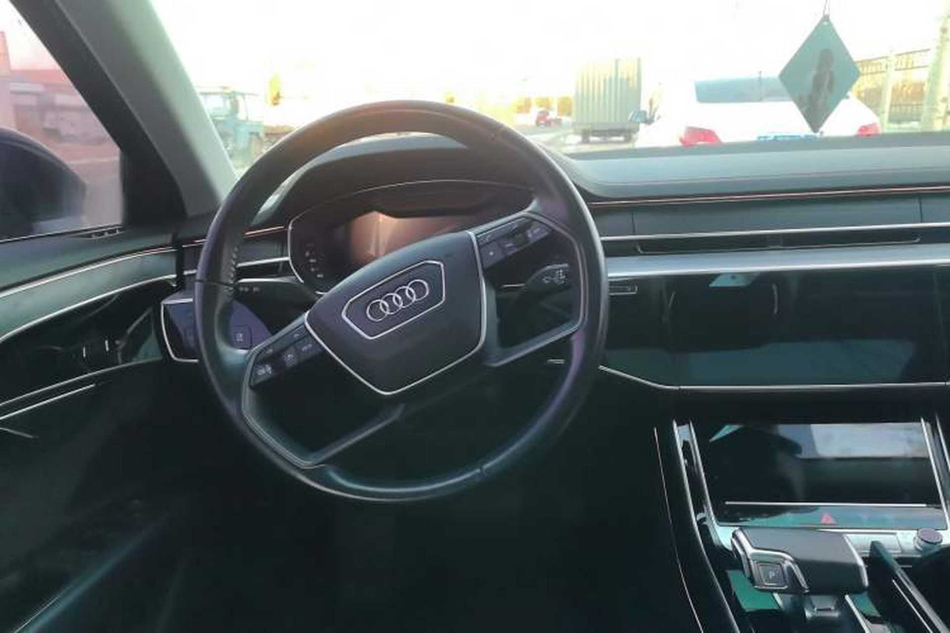 Used Audi A8 2019 Plus A8L 50 TFSI quattro Comfort Model Steering Wheel