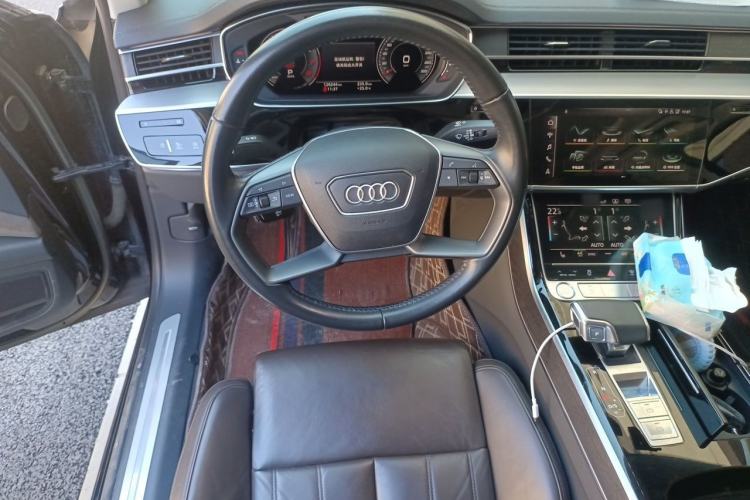 Used Audi A8 2019 Plus A8L 50 TFSI quattro Comfort Model Steering Wheel