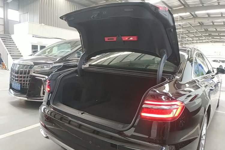 Used Audi A8 2019 Plus A8L 50 TFSI quattro Comfort Model Trunk