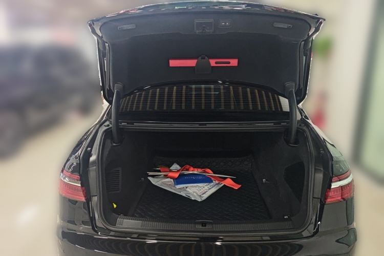 Used Audi A8 2019 Plus A8L 50 TFSI quattro Comfort Model Trunk