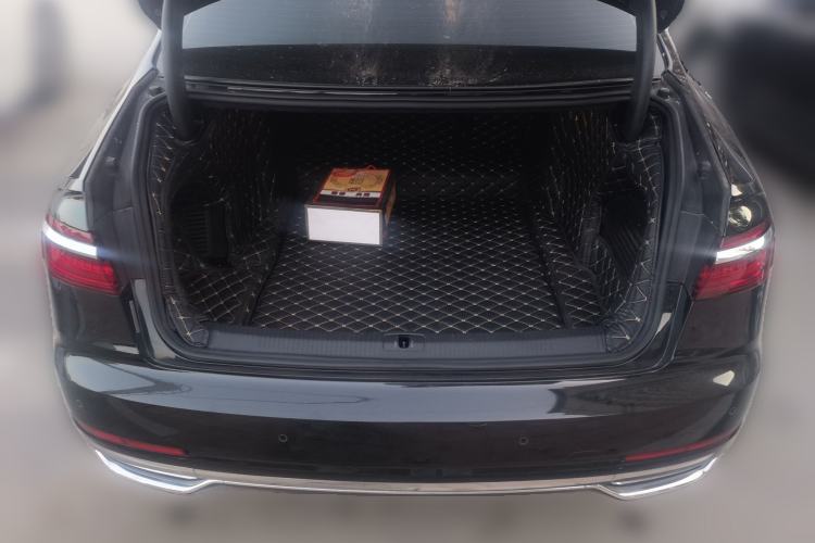 Used Audi A8 2019 Facelifted Plus A8L 50 TFSI quattro Luxury Edition Trunk
